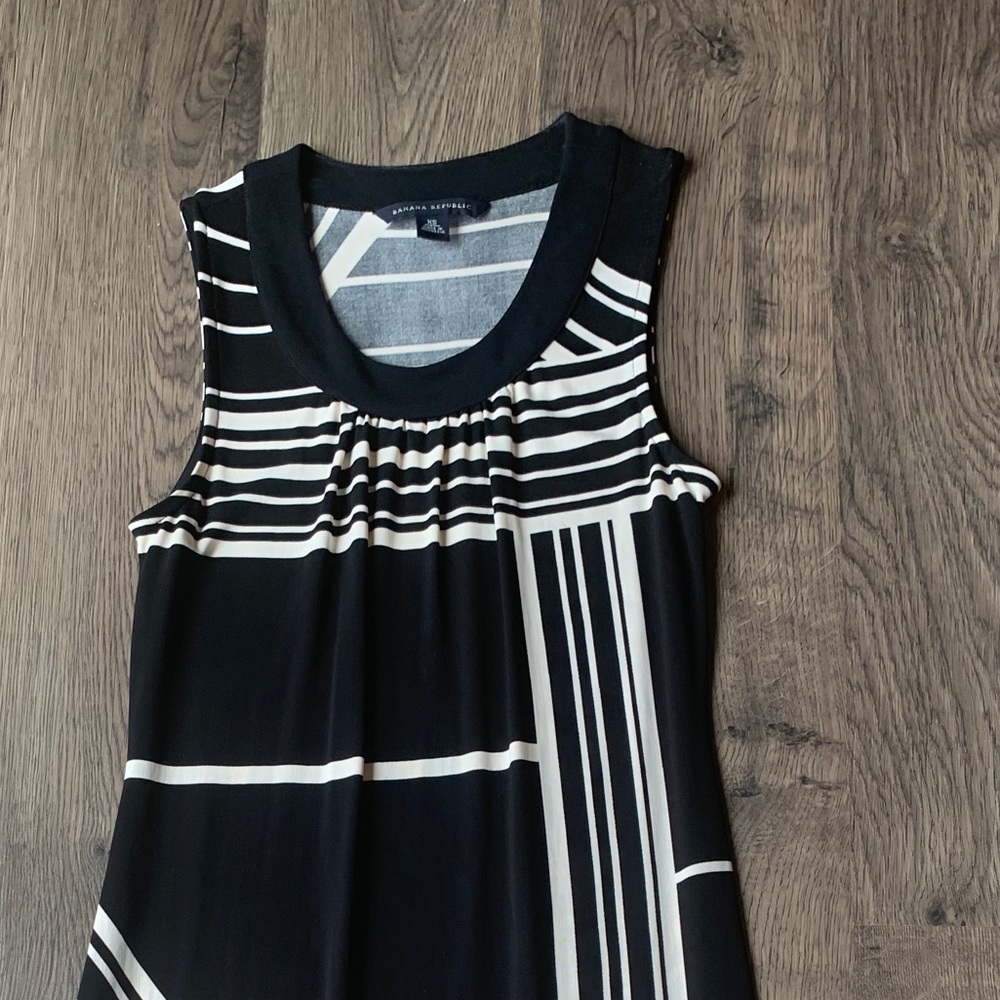 Banana republic sleeveless dress